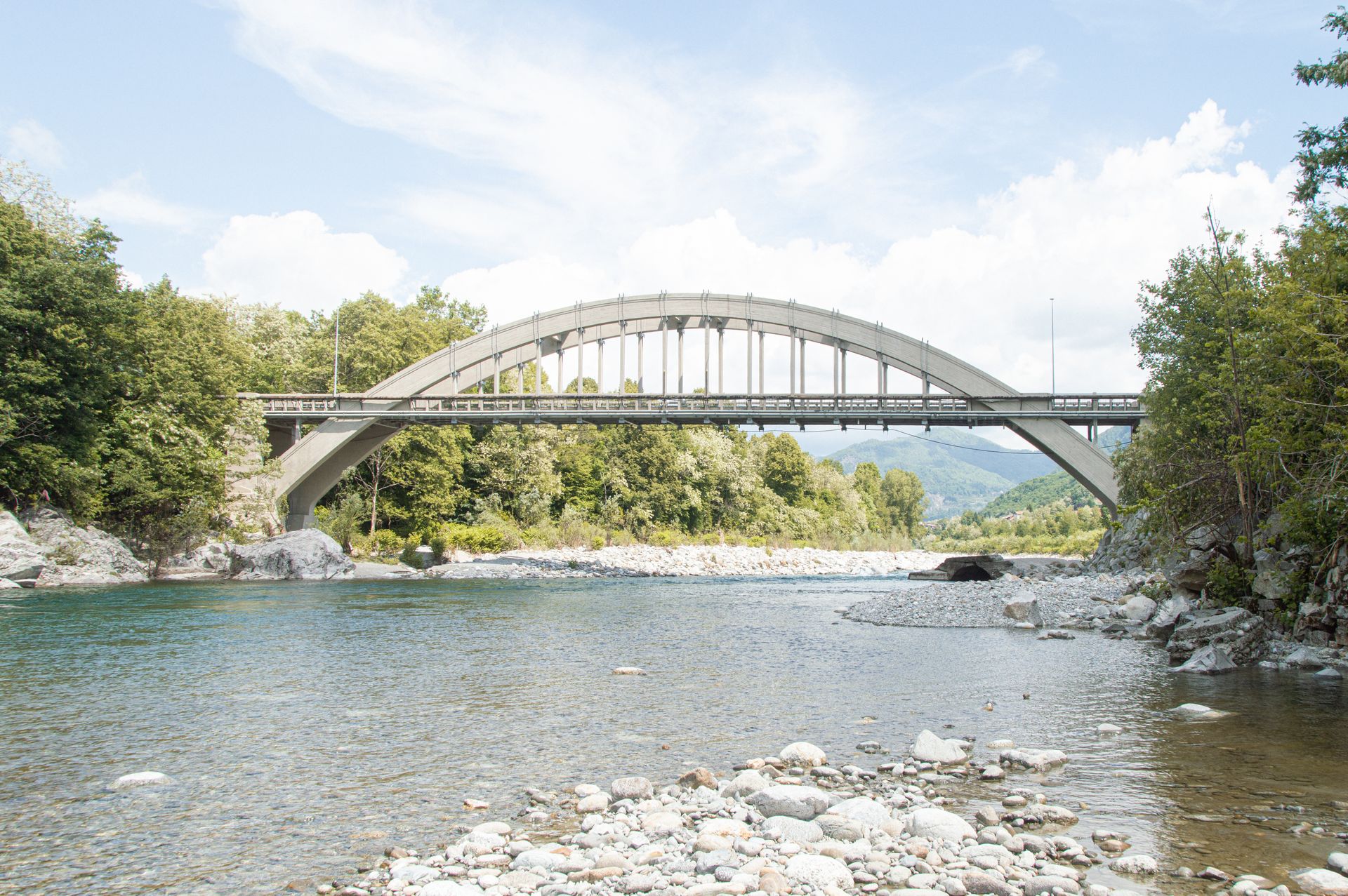 Interventi di Riqualificazione e messa in sicurezza del ponte sul Fiume Sesia in Via per Doccio