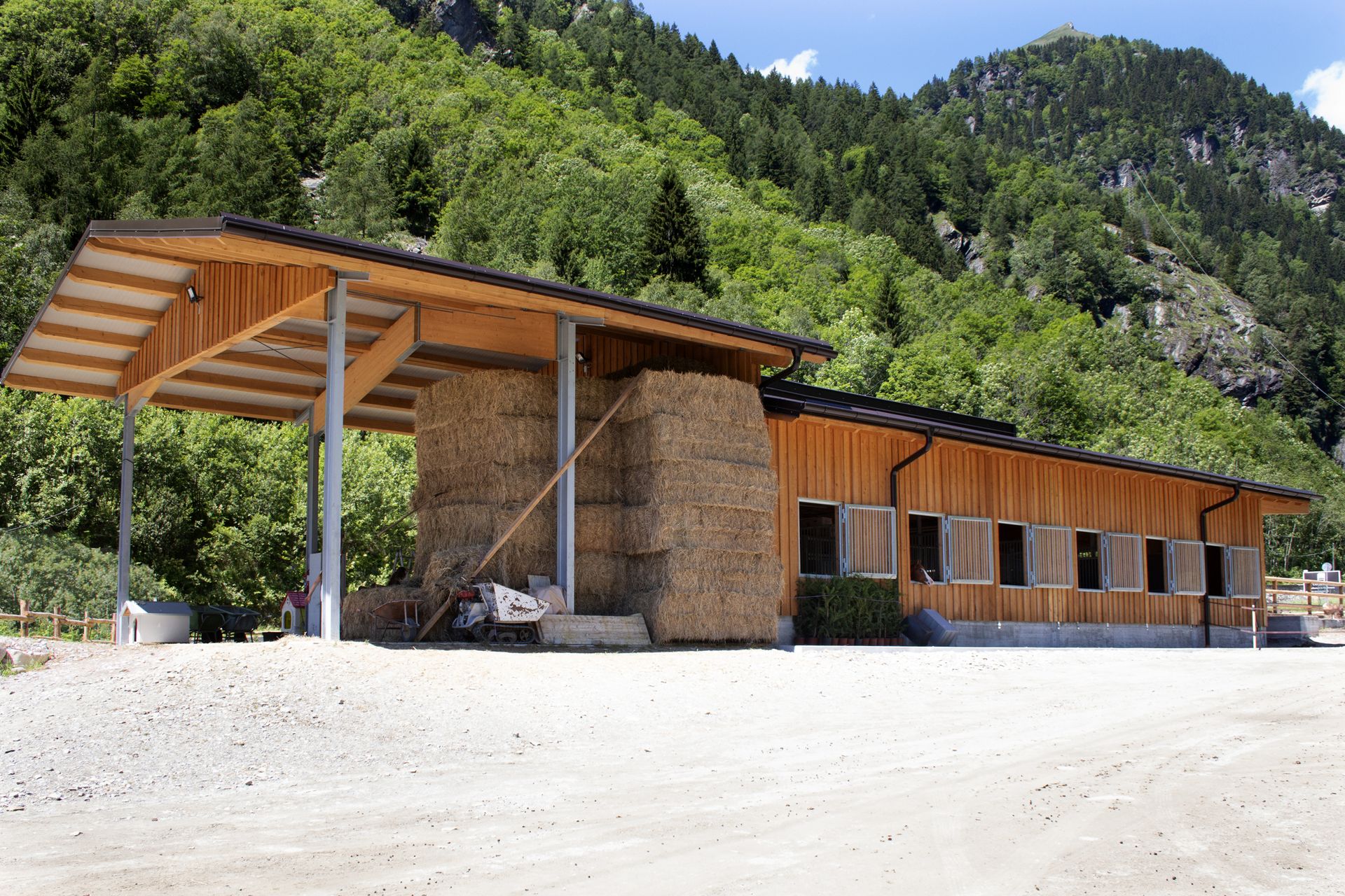 Realizzazione di un nuovo centro ippico