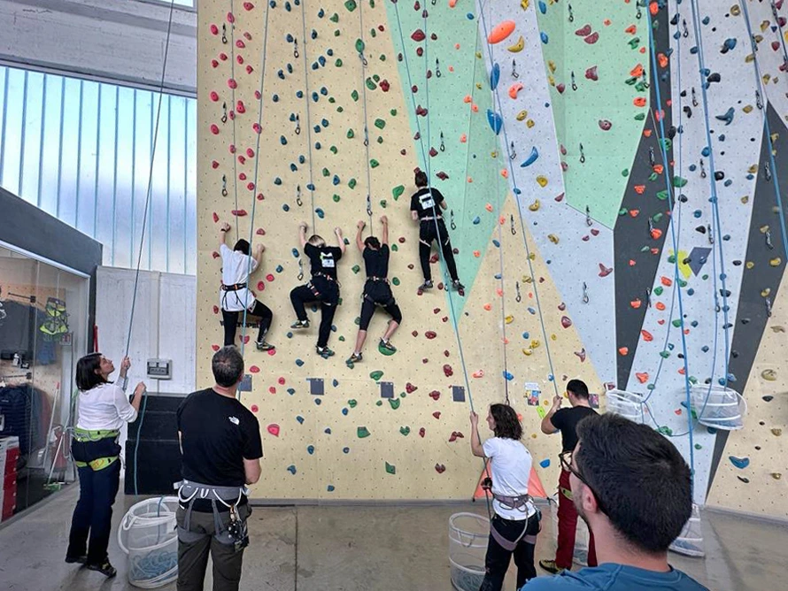 Arrampicare insieme | RiADATTO